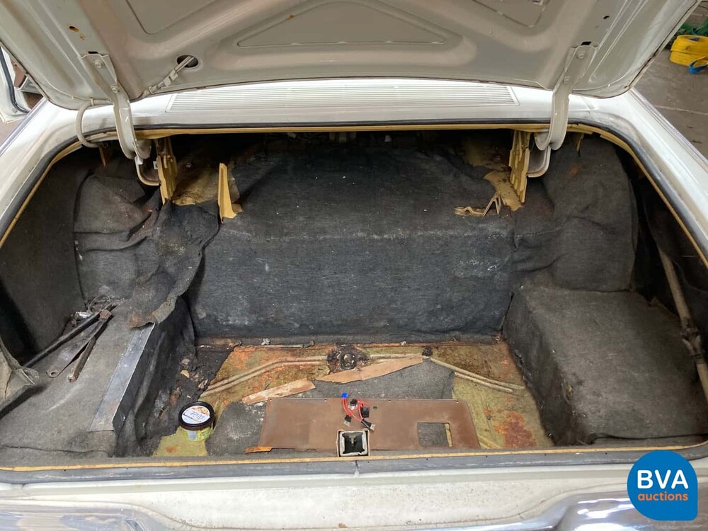 Lincoln Continental 7.5L MK3 Automatic 333 PS 1971, AM-01-68.