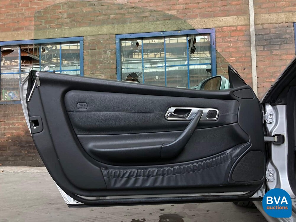 Mercedes-Benz SLK320 3.2L Roadster Special Edition (R170) 218 PS 2002, 83-JT-NS.