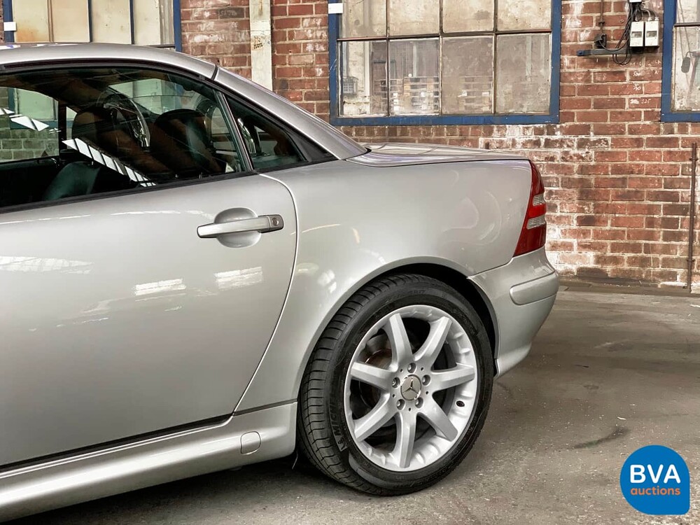 Mercedes-Benz SLK320 3.2L Roadster Special Edition (R170) 218 PS 2002, 83-JT-NS.