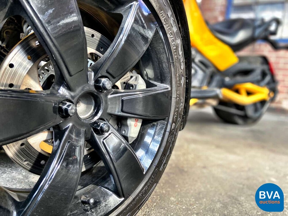 Can-Am Spyder F3 S SM6 2018 F3s, G-909-ZT.