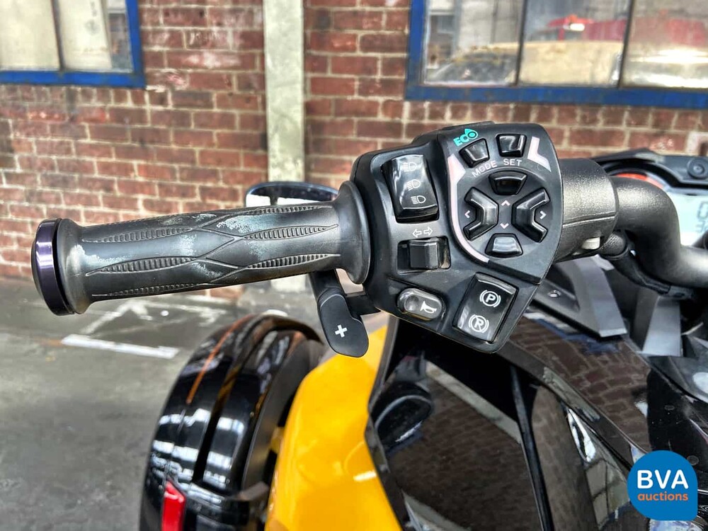 Can-Am Spyder F3 S SM6 2018 F3s, G-909-ZT.