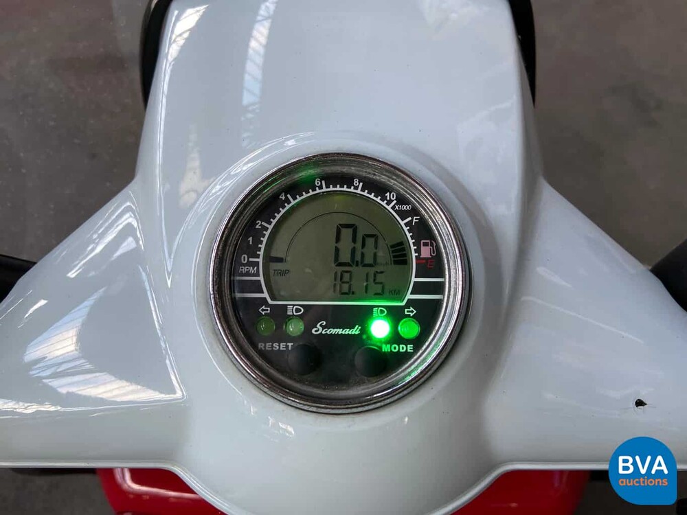 Scomadi Turismo Leggera 2015, F-900-ZP.