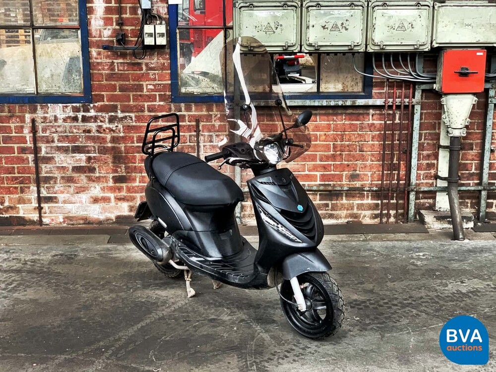 Piaggio Zip C25DM Schnurrbart Roller 50cc 4S 2014, F-104-SP.