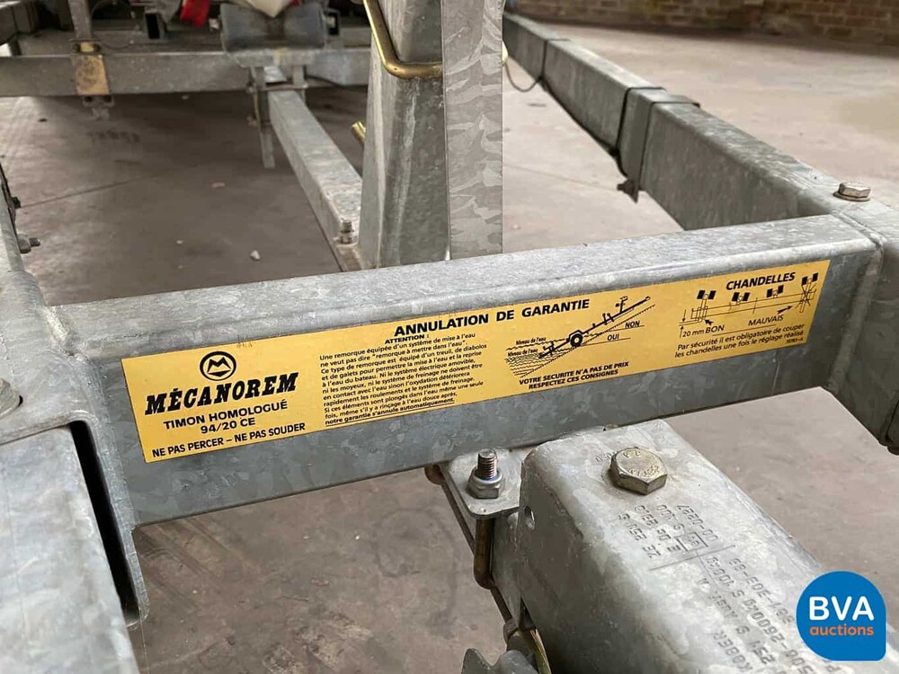 Quicksilver Classic 20 Mercruiser MPI 235 PS (RIVA, BOESCH Shape) Schnellboot.