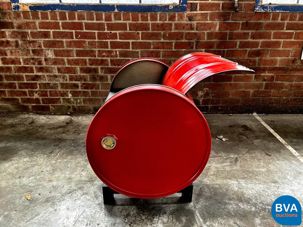 Industrieel design fauteuil bank olievat