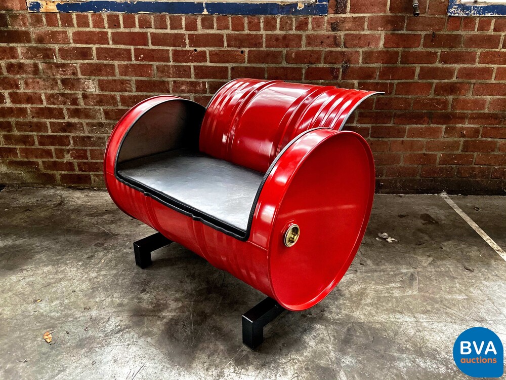Industrieel design fauteuil bank olievat