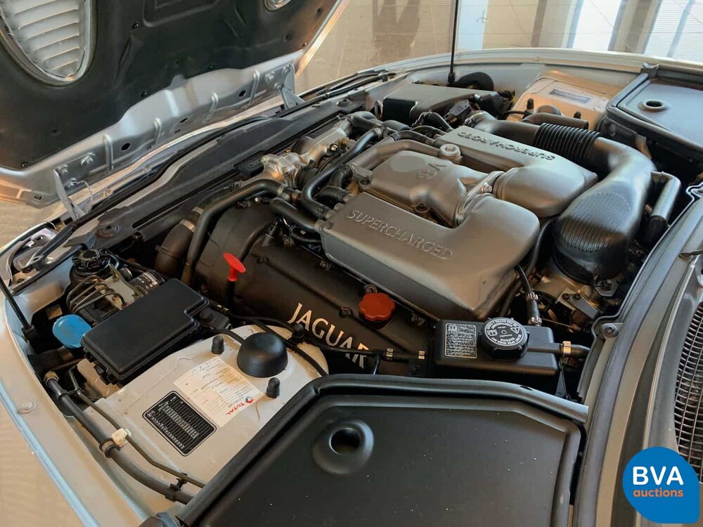 Jaguar XKR Coupé 4.0 V8 363pk -17.000km!- 2001, TR-943-K