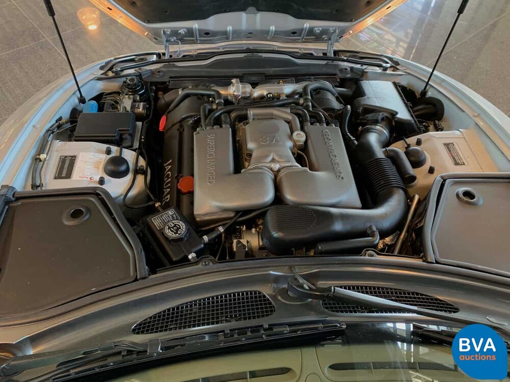 Jaguar XKR Coupé 4.0 V8 363pk -17.000km!- 2001, TR-943-K