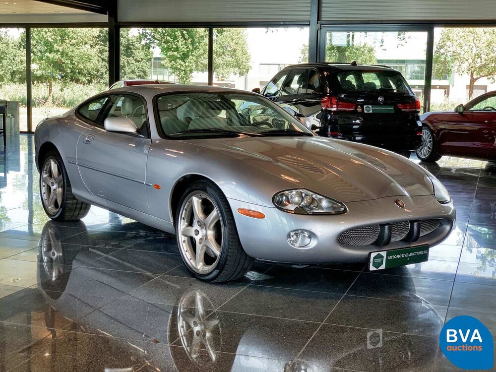 Jaguar XKR Coupé 4.0 V8 363pk -17.000km!- 2001, TR-943-K