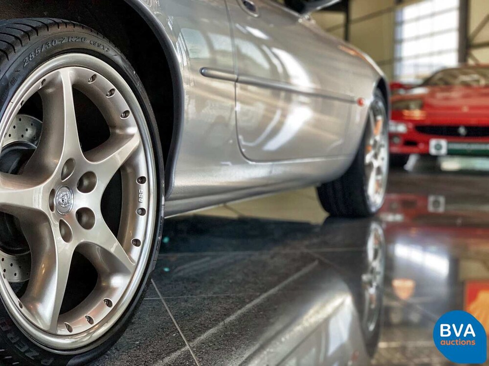 Jaguar XKR Coupé 4.0 V8 363pk -17.000km!- 2001, TR-943-K