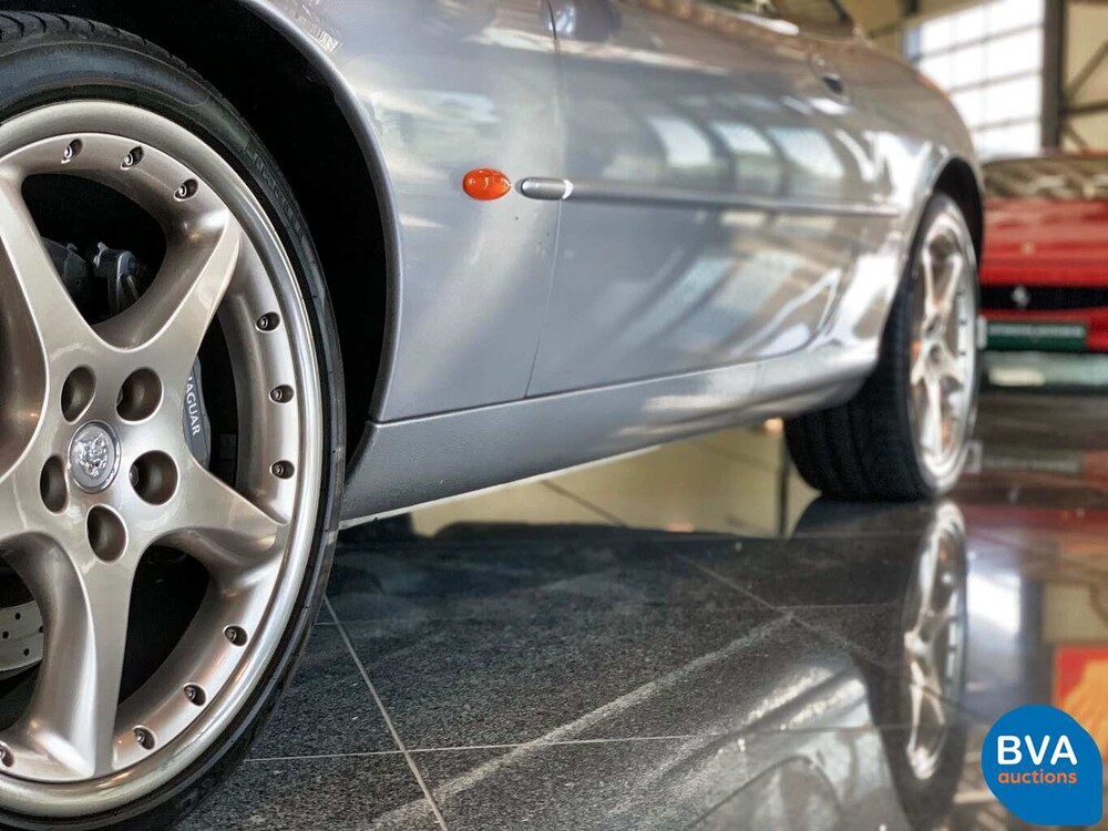 Jaguar XKR Coupé 4.0 V8 363pk -17.000km!- 2001, TR-943-K