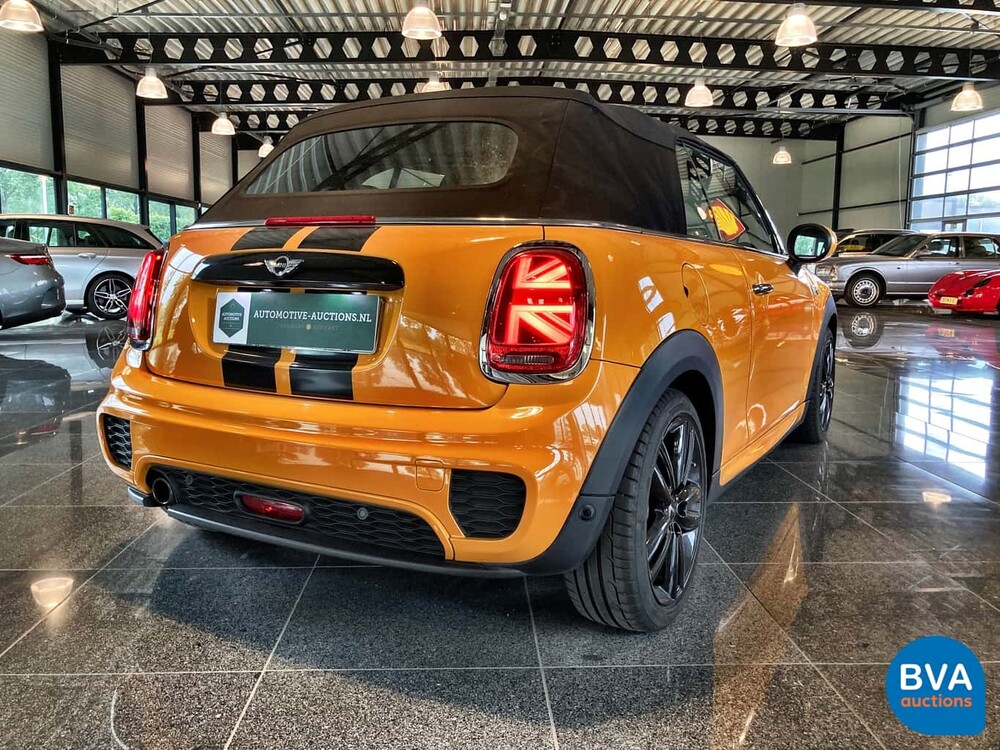 Mini Cooper Cabriolet 1.5 John Cooper Works 2016, JX-828-F.