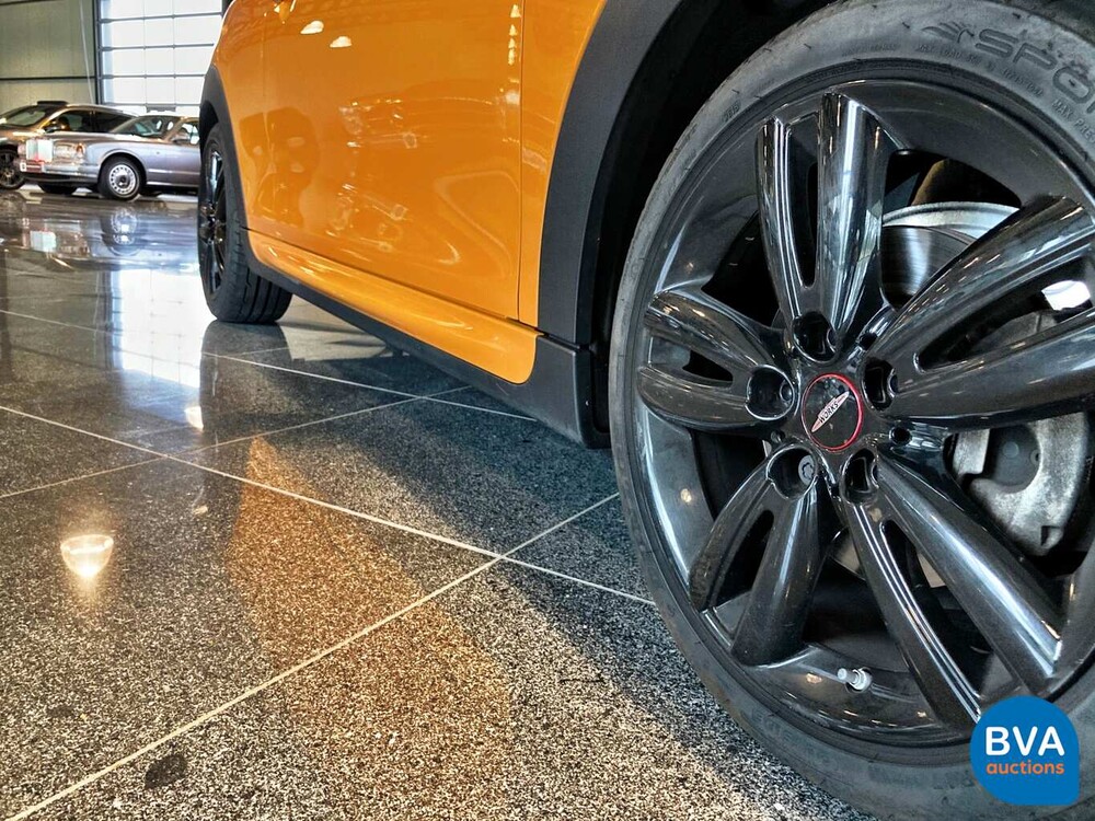 Mini Cooper Cabriolet 1.5 John Cooper Works 2016, JX-828-F.