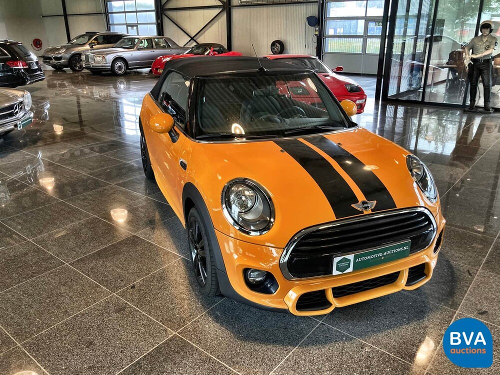 Mini Cooper Cabriolet 1.5 John Cooper Works 2016, JX-828-F.