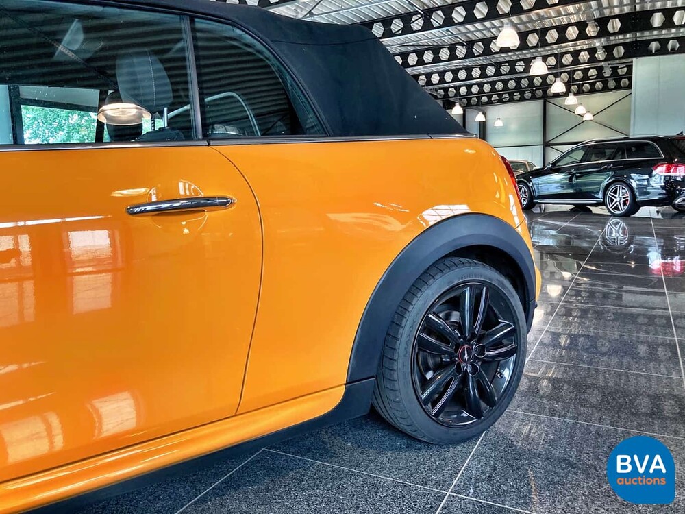 Mini Cooper Cabriolet 1.5 John Cooper Works 2016, JX-828-F.