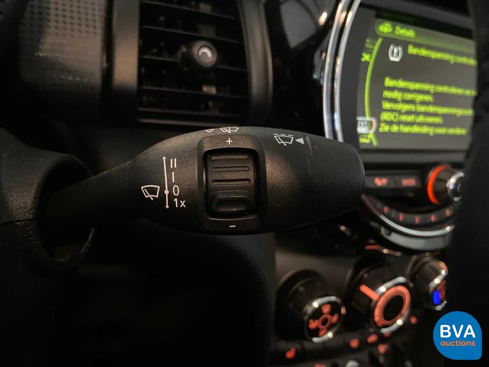 Mini Cooper Cabriolet 1.5 John Cooper Works 2016, JX-828-F.