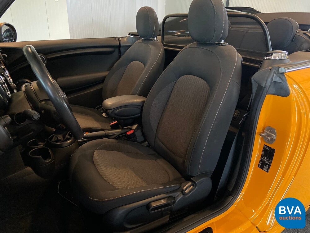 Mini Cooper Cabriolet 1.5 John Cooper Works 2016, JX-828-F.