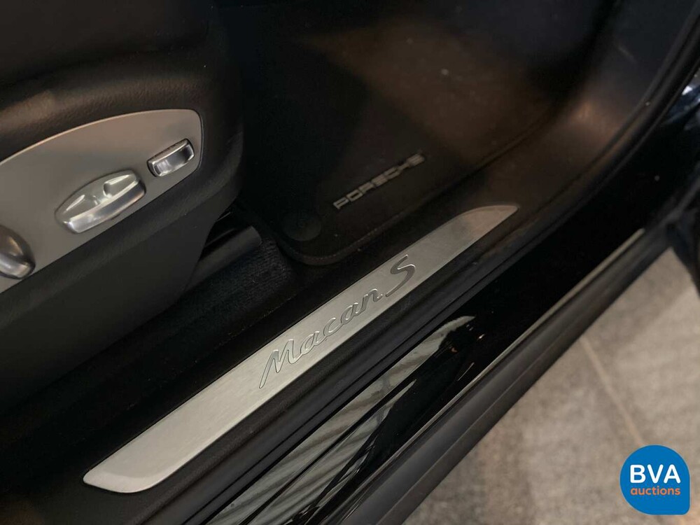 Porsche Macan S 3.0 D -Facelift- 258 PS 2016 Sport-Chrono, KH-192-V.