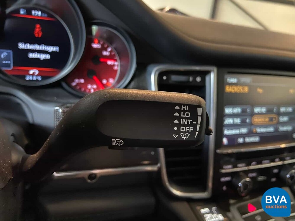 Porsche Panamera 4S 4.8 V8 400pk 2012, ZG-340-H
