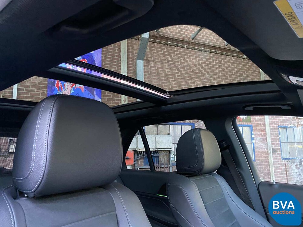 Mercedes-Benz GLE450 AMG 4Matic 9G-Tronic 367 PS AMG 2019 -Garantie-.