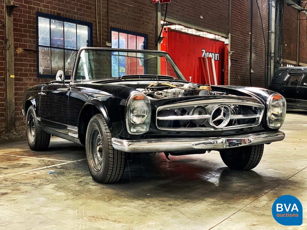 Mercedes-Benz 230SL Pagode W113 1966