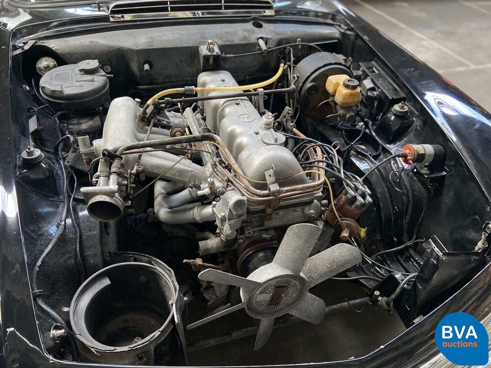 Mercedes-Benz 230SL Pagode W113 1966