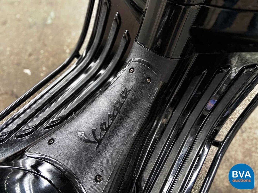 Piaggo Vespa Sprint 4-stroke 2015, F-841-ZB.