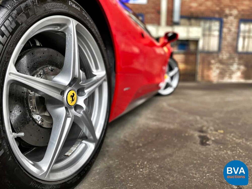 Ferrari 458 Italia 570 PS 2010.