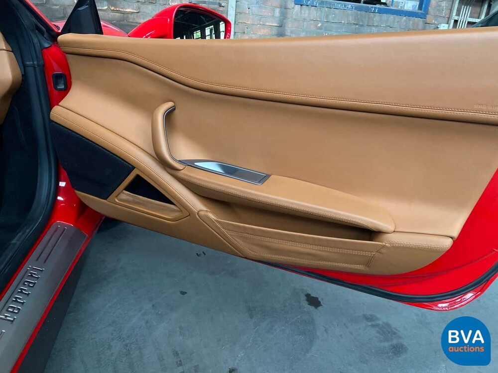 Ferrari 458 Italia 570 PS 2010.