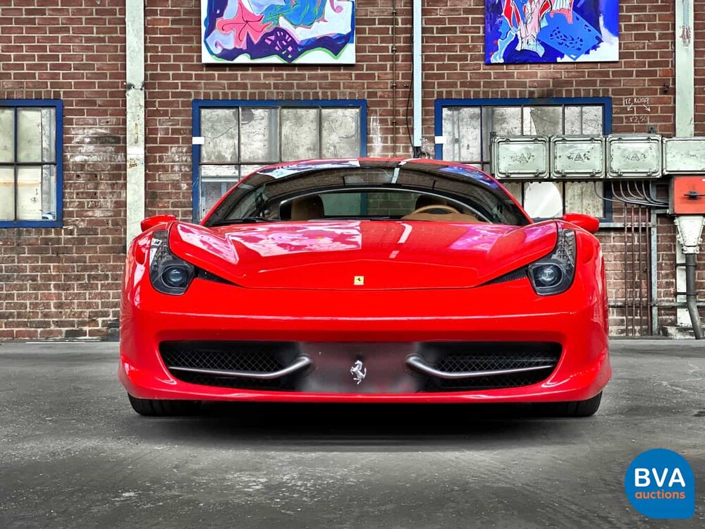 Ferrari 458 Italia 570 PS 2010.