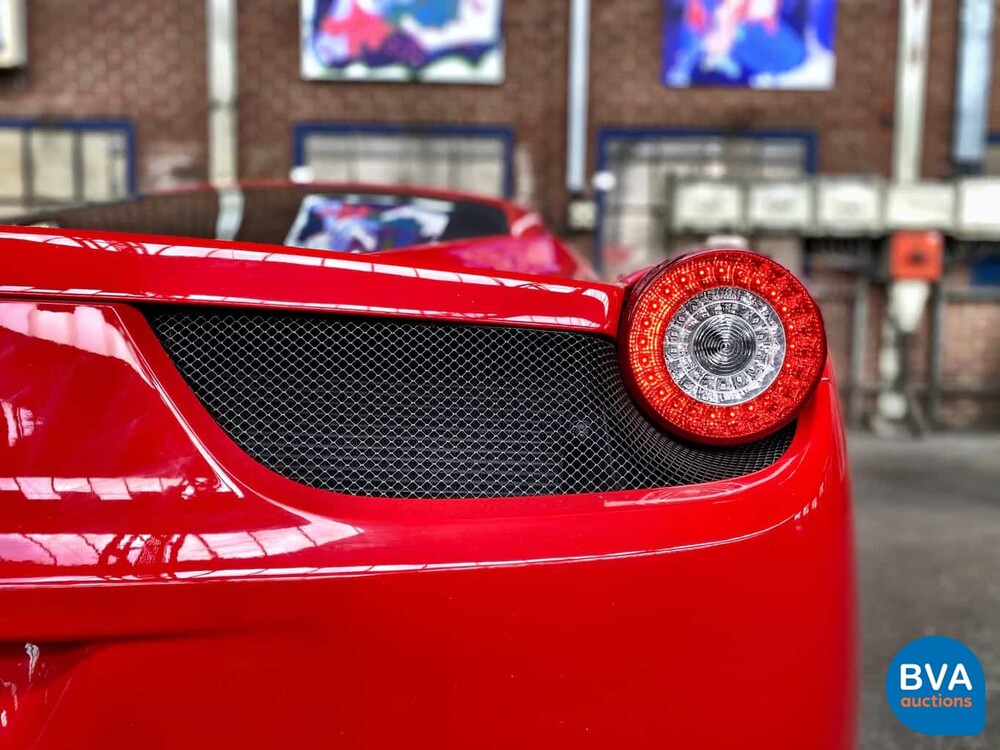 Ferrari 458 Italia 570 PS 2010.