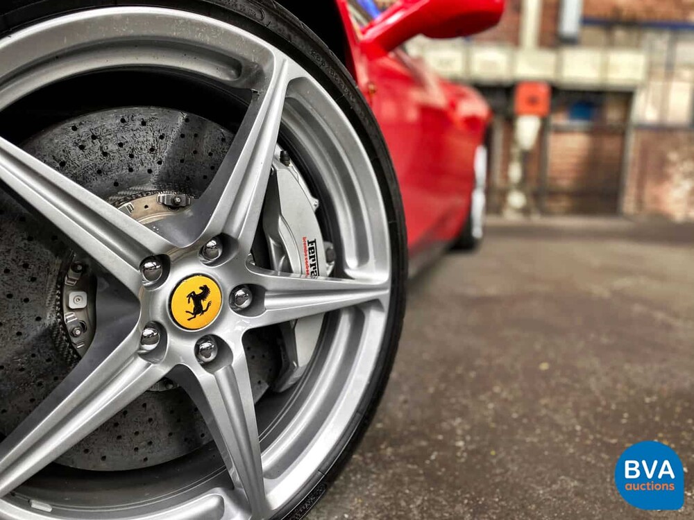 Ferrari 458 Italia 570 PS 2010.