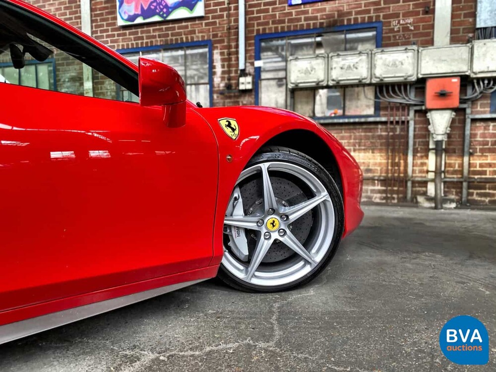 Ferrari 458 Italia 570 PS 2010.