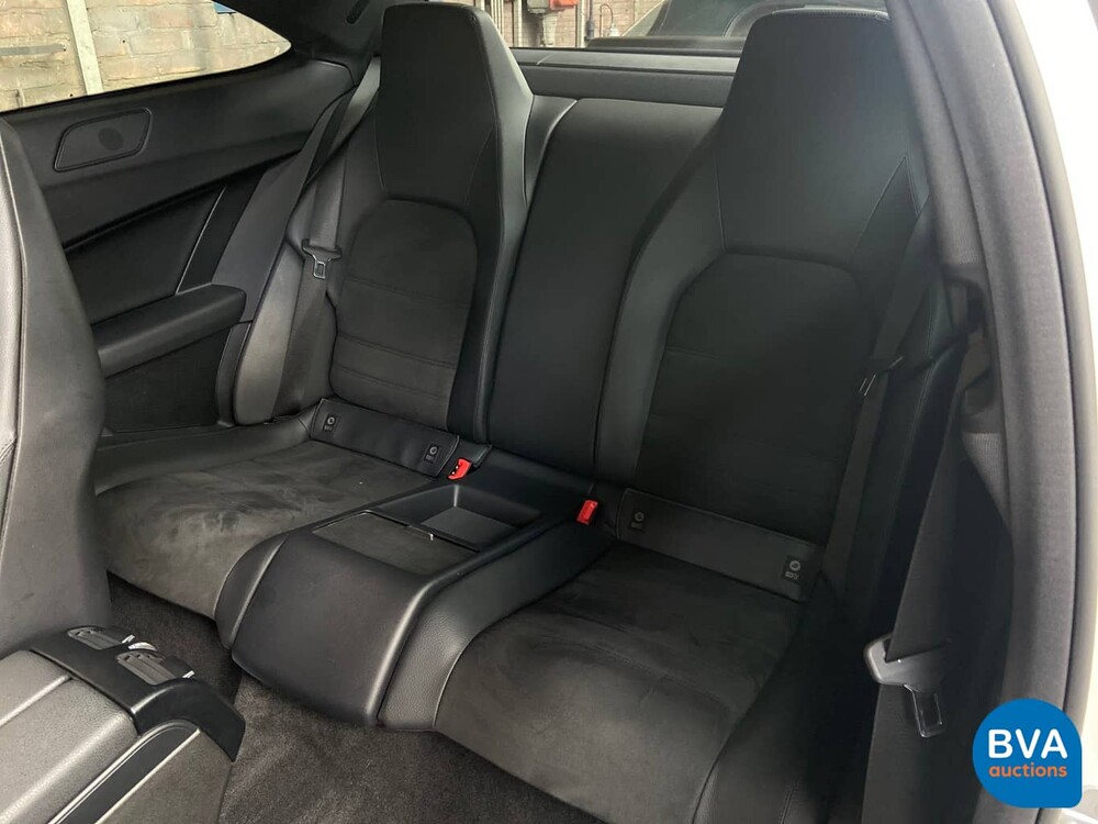 Mercedes-Benz C63 AMG Coupé 6.2 V8 457hp Designo 2012.