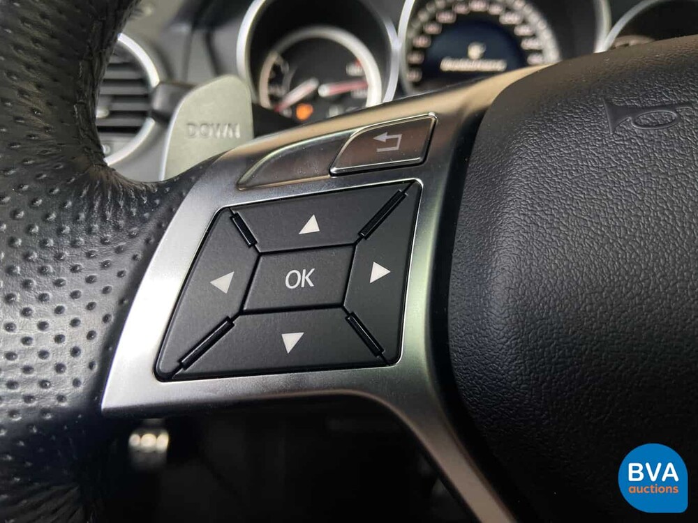 Mercedes-Benz C63 AMG Coupé 6.2 V8 457hp Designo 2012.