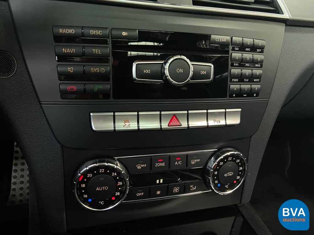 Mercedes-Benz C63 AMG Coupé 6.2 V8 457hp Designo 2012.