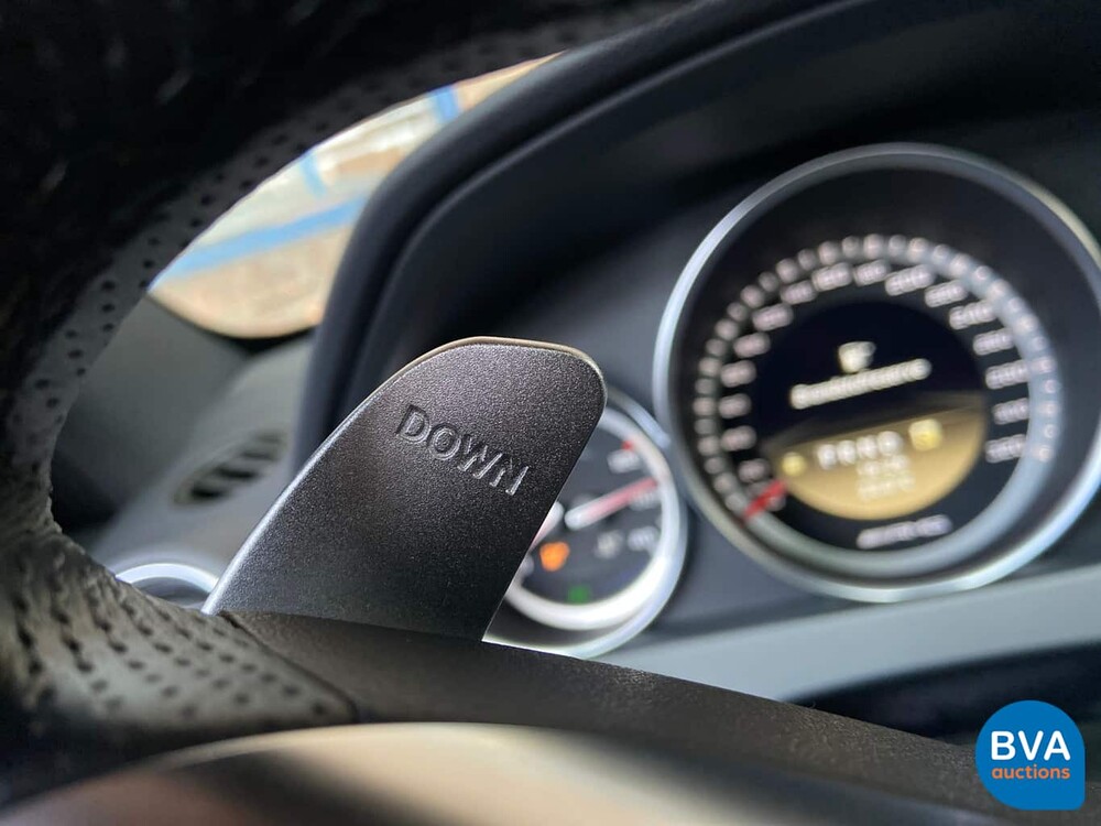 Mercedes-Benz C63 AMG Coupé 6.2 V8 457hp Designo 2012.