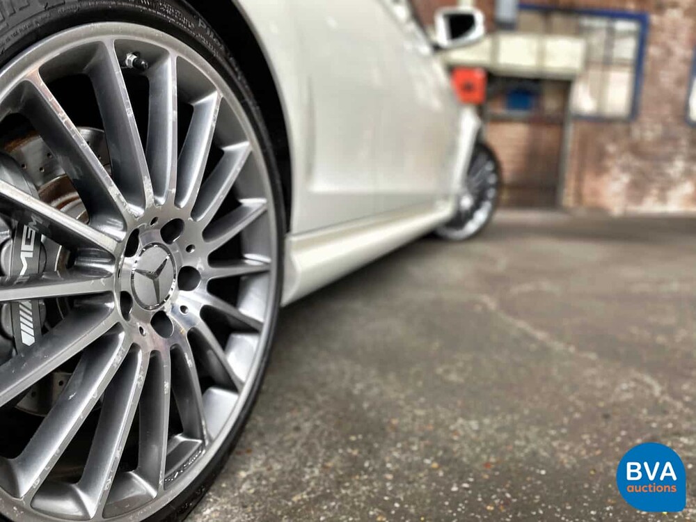 Mercedes-Benz C63 AMG Coupé 6.2 V8 457hp Designo 2012.