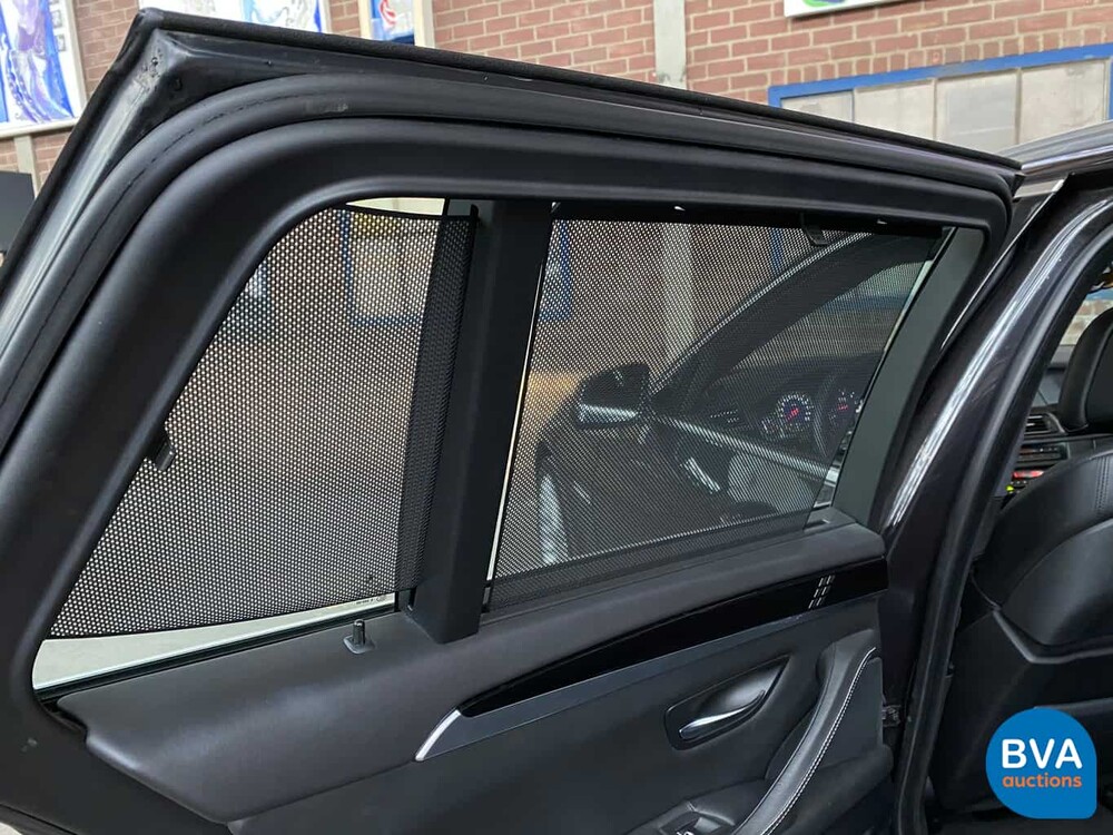 BMW Alpina B5 Bi-Turbo Touring 507 PS / 700 Nm 2011, niederländisches Kennzeichen.