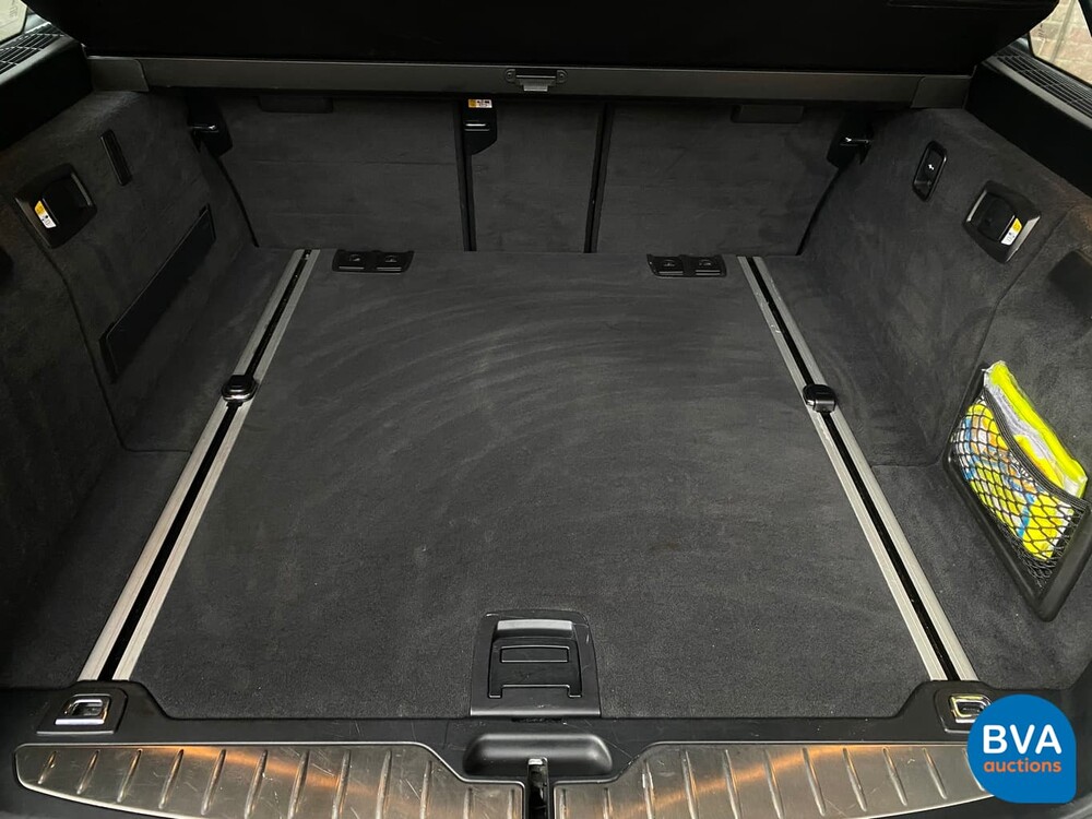 BMW Alpina B5 Bi-Turbo Touring 507 PS / 700 Nm 2011, niederländisches Kennzeichen.