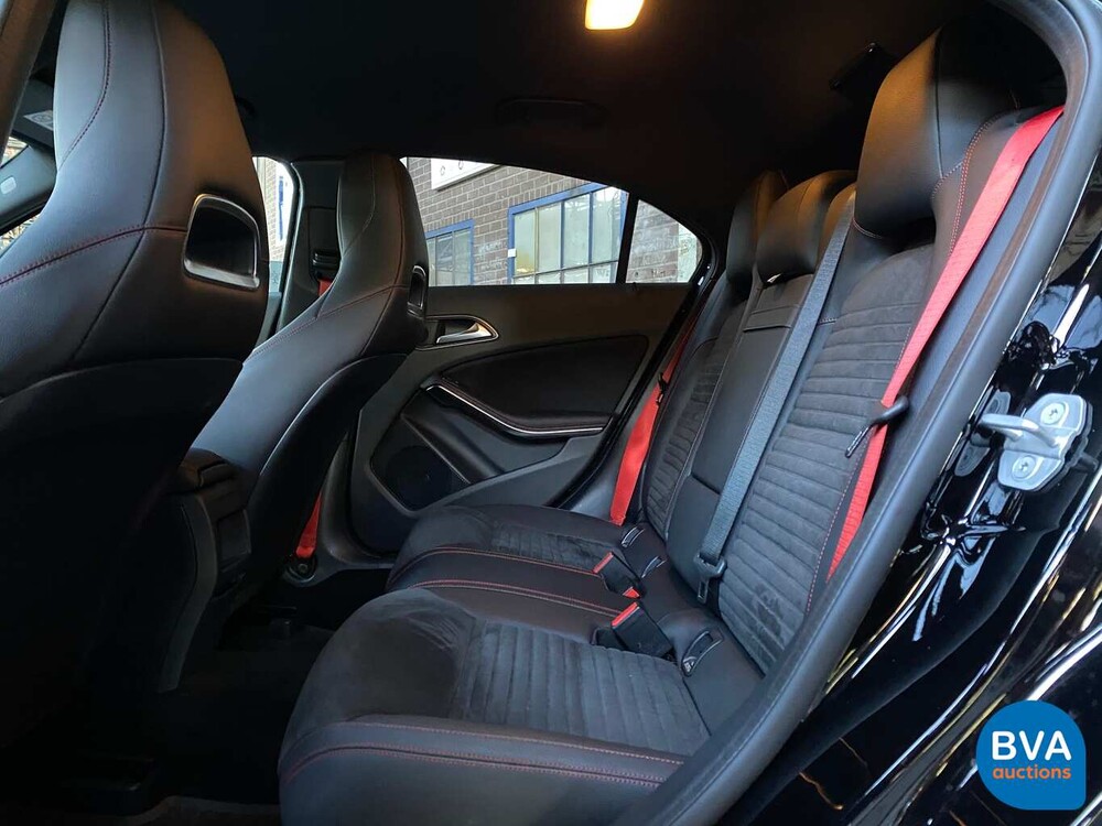 Mercedes-Benz A45 AMG 4Matic 381pk -Facelift- A-Klasse 2016, J-826-LT