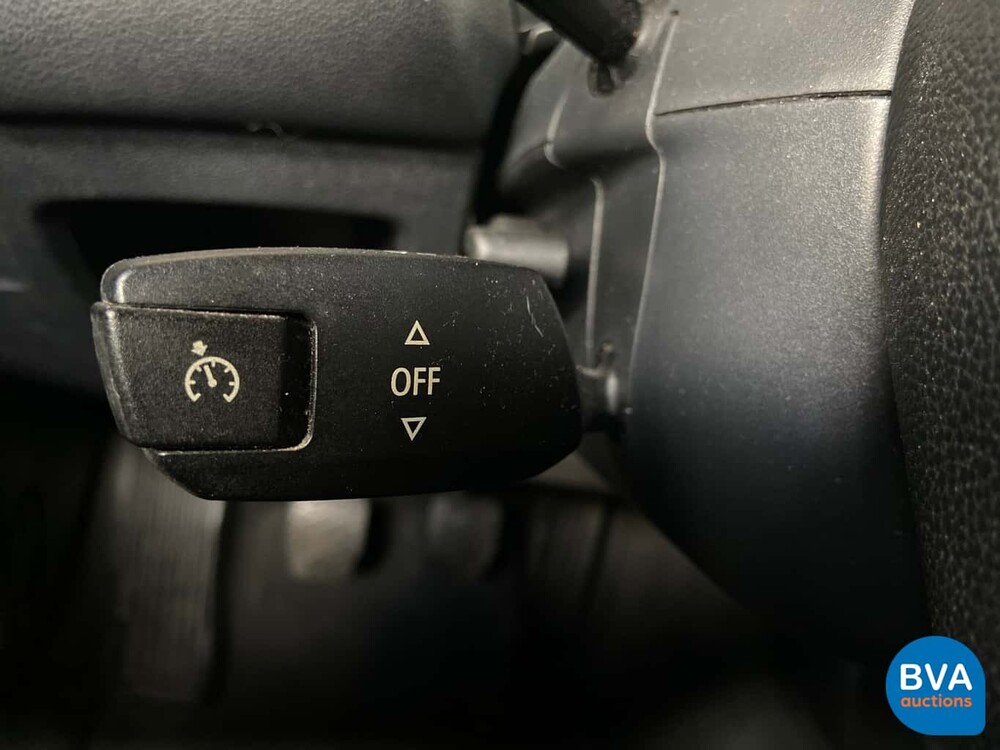 BMW 120i 150pk 1-serie 2004, 71-PR-LN