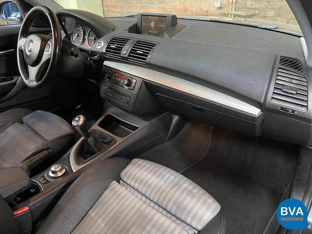 BMW 120i 150pk 1-serie 2004, 71-PR-LN