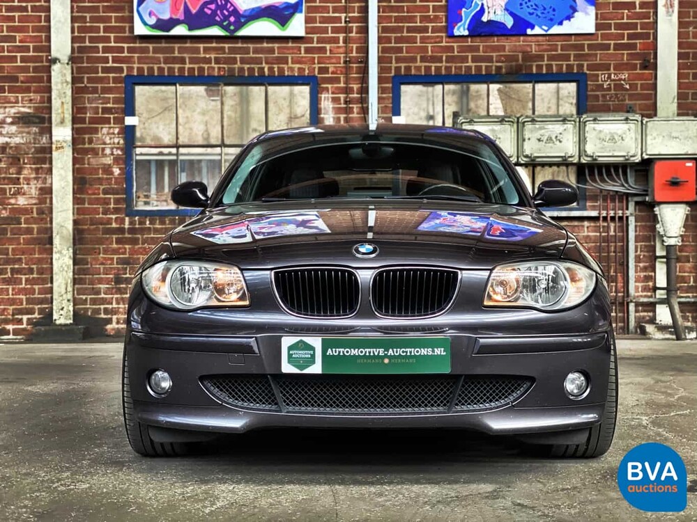 BMW 120i 150pk 1-serie 2004, 71-PR-LN