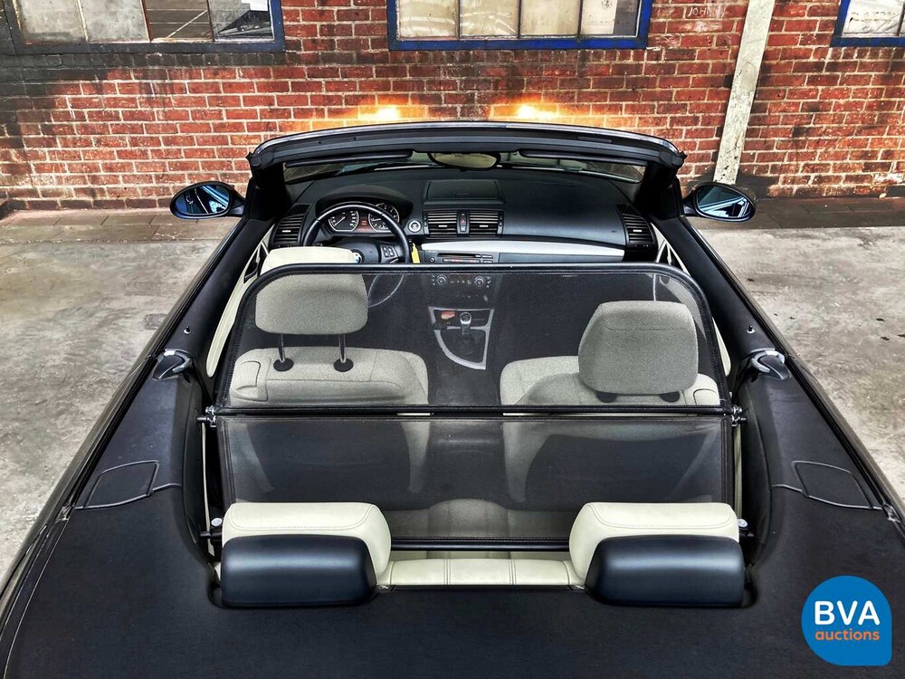 BMW 120i Cabriolet 170 PS 1er 2008, 31-XFX-1.