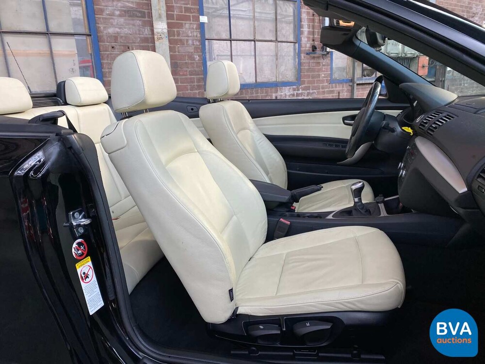 BMW 120i Cabriolet 170 PS 1er 2008, 31-XFX-1.