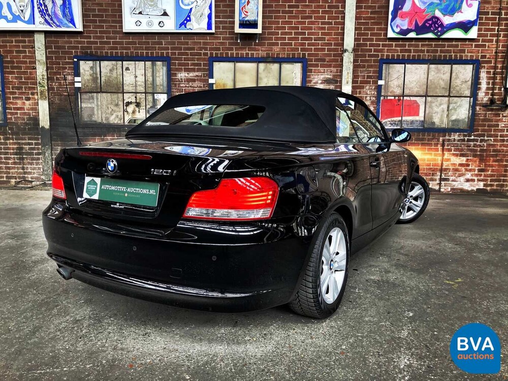 BMW 120i Cabriolet 170 PS 1er 2008, 31-XFX-1.