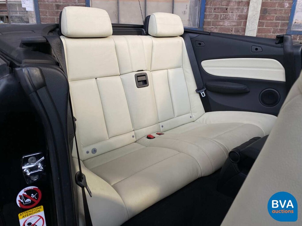 BMW 120i Cabriolet 170 PS 1er 2008, 31-XFX-1.