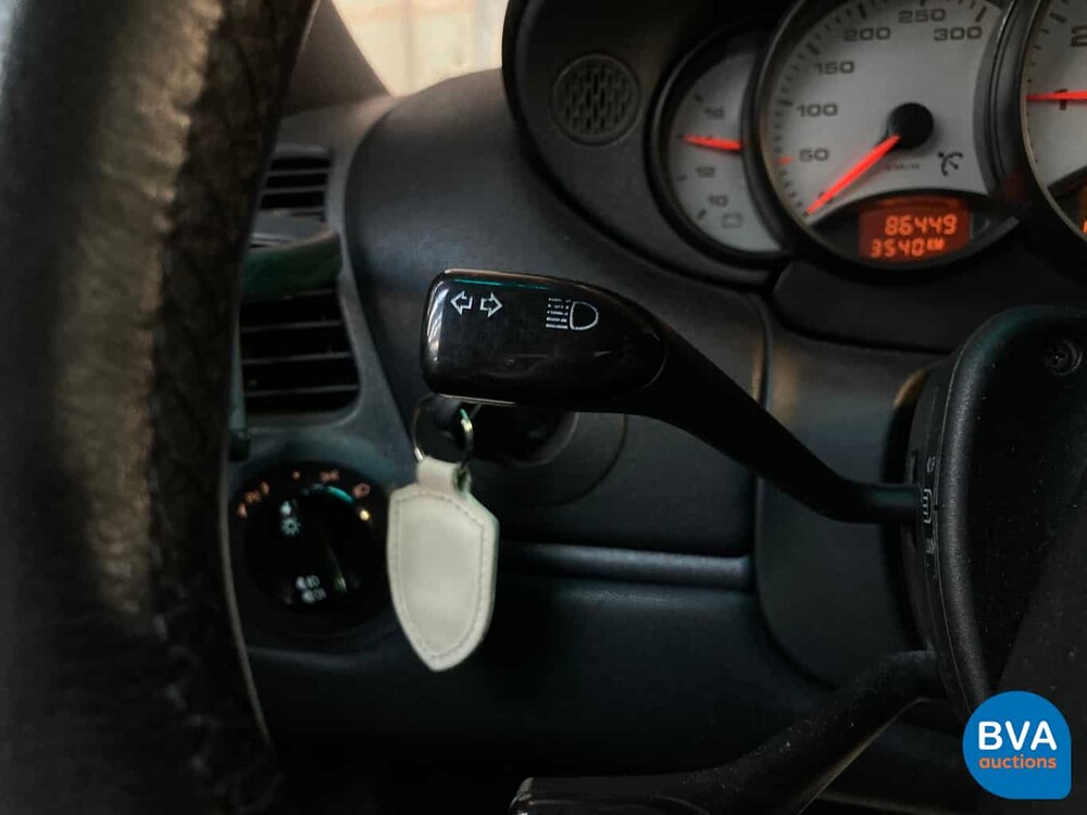 Porsche 911 Carrera Coupe GT3 300pk 1998, H-579-TK