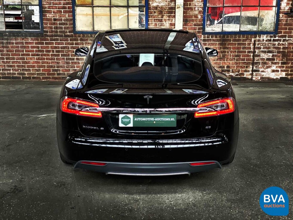 Tesla Model S 85 Base 367pk 2013, 6-SRL-53